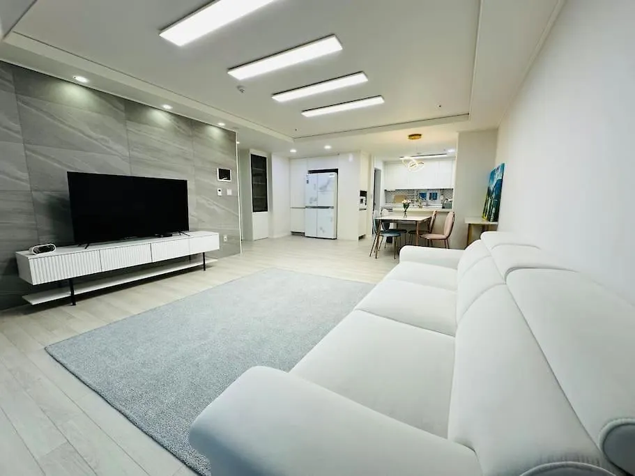 Jy House 1 Apartment Busan